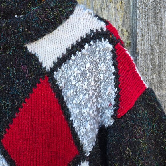 Vintage 80s Chunky Hand Knit Sweater Size M Oversized Diamond Harlequin Pattern - Picture 6 of 7